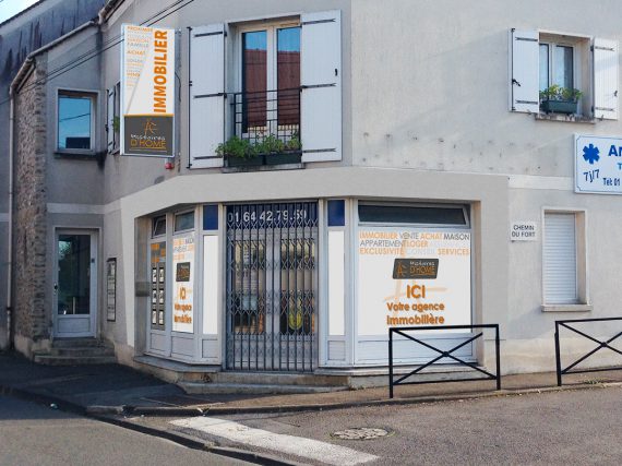 Histoire d'Home Mise en situation d'une enseigne